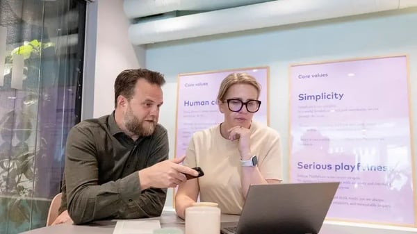 Gratis- eller premiumverktyg för kundundersökningar – vad ger bäst effekt i kundservice?