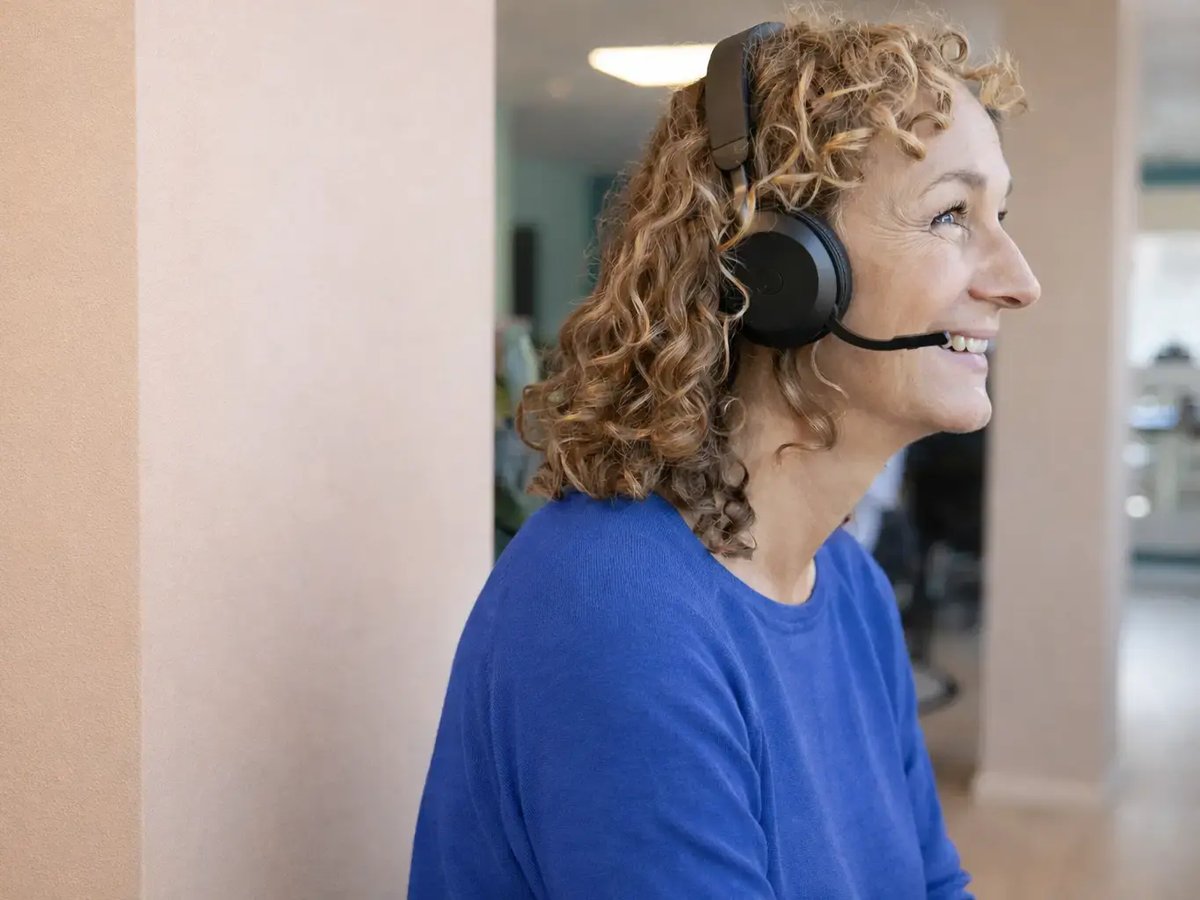 4x3 Brilliant Contact Center