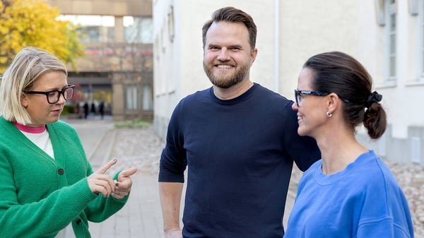 How Customer and Employee Relationships Are Connected